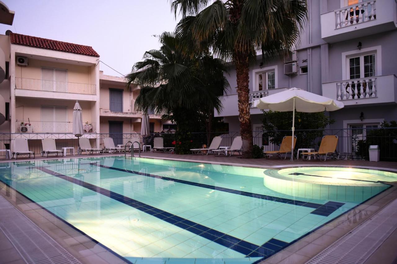 Skalidis Apartments โตโล ภายนอก รูปภาพ